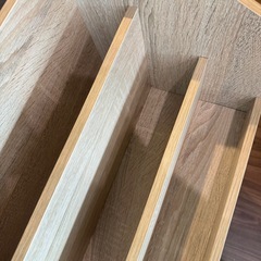 ニトリ　キッズ絵本ラック　本棚　表紙を見せる絵本収納の画像