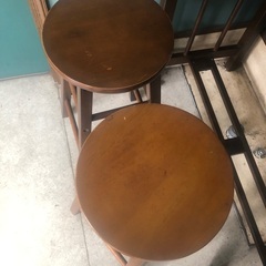 カウンター　チェア付きの画像