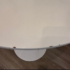 丸テーブル   の画像