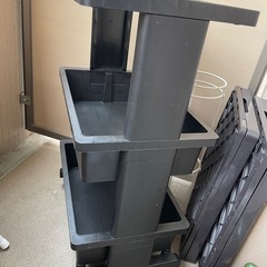 今日まで、移動式収納棚の画像