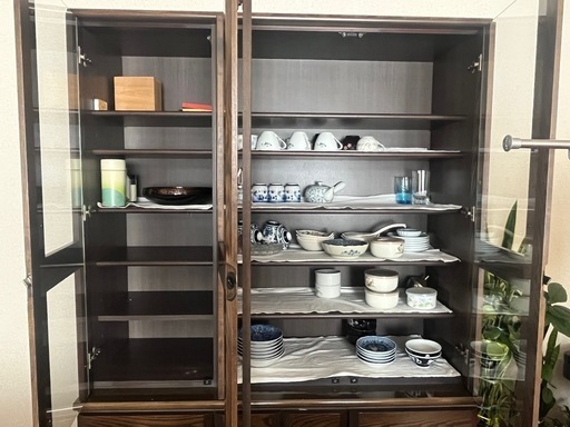 木製　食器棚