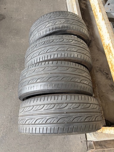 グッドイヤー  225/35R19 4本