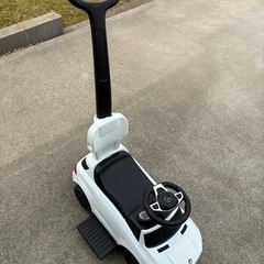 乗用ベンツの画像