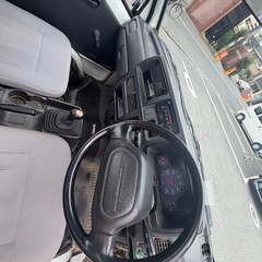 距離浅い　スバル サンバー トラック、令和9年7月　TT2    4WD MTの画像