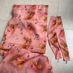 プーさんカーテン2枚組の画像