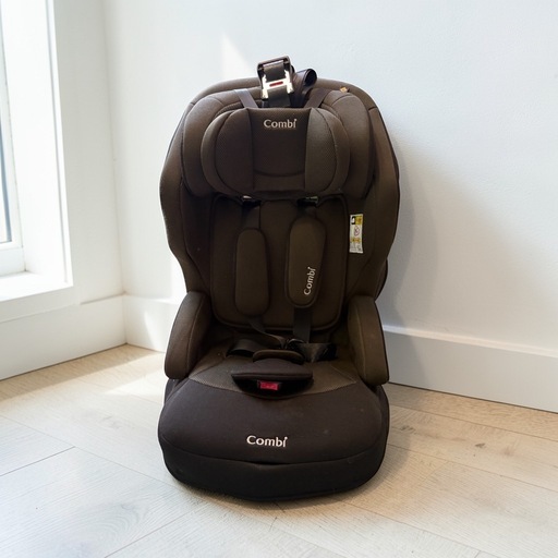 コンビ チャイルド&ジュニアシート ISOFIX R129適合 