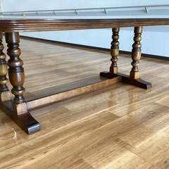 カリモクーコロニアルダイニングテーブル【町田市再生家具】253769の画像