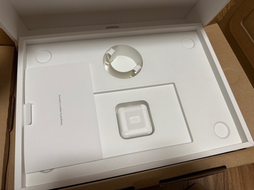 Apple MacBook Air 13インチ (M4, 2025)箱付き