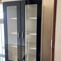食器棚、中古品の画像