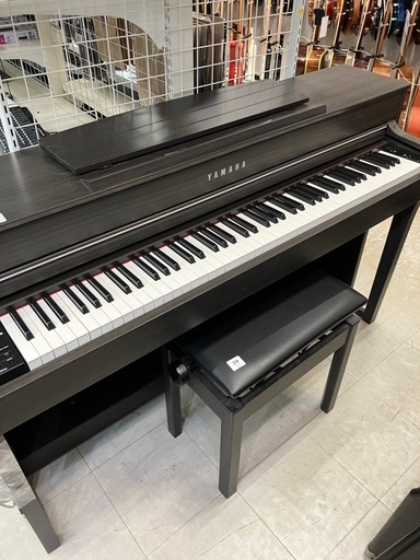 Yamaha 電子ピアノ CLP645DW
