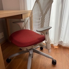 カリモク　ボナシェルタ&ハーマンミラー　セールチェアの画像