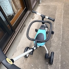 三輪車、自転車の画像
