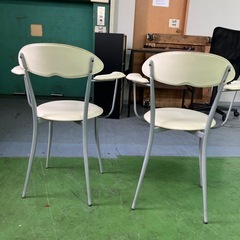 ダイニングチェア　　椅子　イス　ホワイト　白　二脚　2脚　セット　まとめ売り　の画像