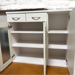 食器棚　キッチンボード　ホワイトの画像