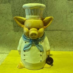 豚の貯金箱の画像