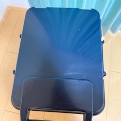 ゴミ箱の画像