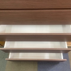 ニトリ5段チェスト 引き出しレール ダークブラウンの画像