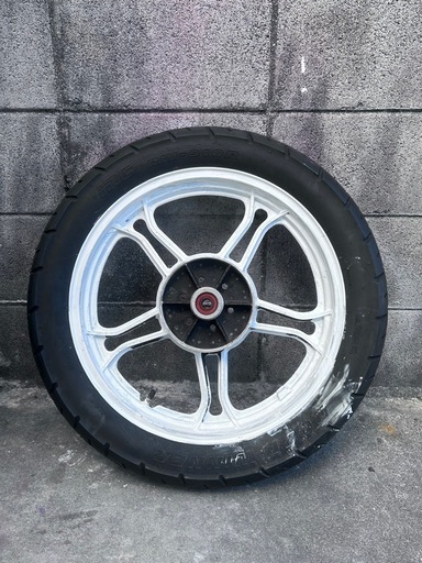 xj400 リアホイール