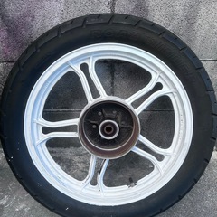 xj400 リアホイールの画像