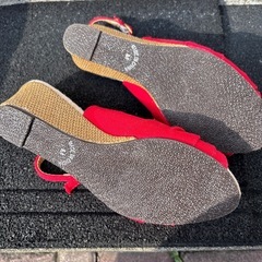 新品 サンダル Mの画像