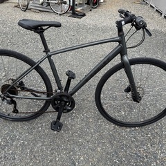 お薦め品‼️TREK FX2クロスバイク 軽量アルミフレーム 18段ギア 2022年の画像