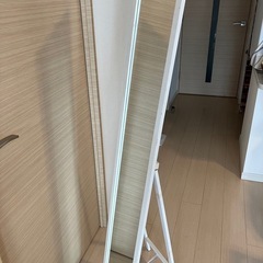 全身鏡の画像