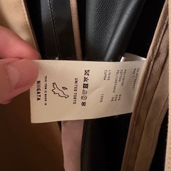 UNITED TOKYO   トレンチコートの画像