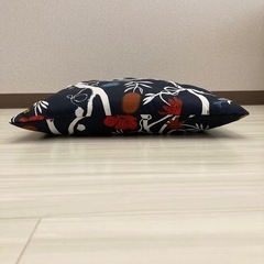 クッション 50x50cm の画像