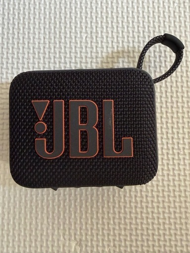 JBL GO4 Bluetoothスピーカー /防塵防水/アプリ対応/ブラック JBLGO4BLK