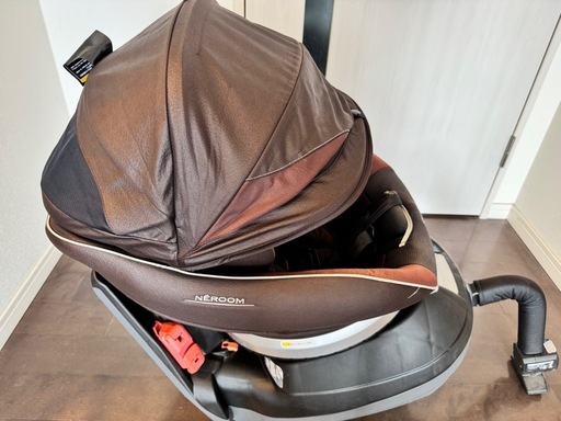 【Combi エッグショック NC-570 フュージョンブラウン】チャイルドシート／新生児OK／印西牧の原