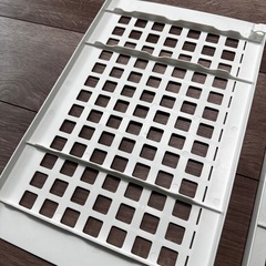 突っ張り棒にかける棚の画像