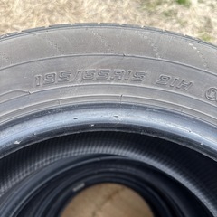 ノーマルタイヤ195/65/R15の画像