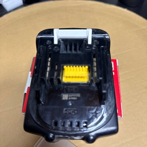 マキタ18バッテリー
