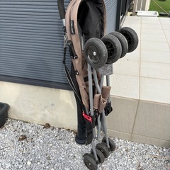 ベビーカーの画像