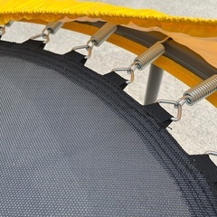 DABADAのトランポリンの画像