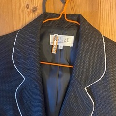 レディースのフォーマルスーツ3点セット11号の画像