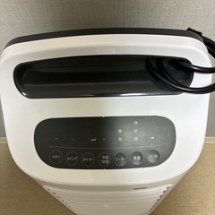 【美品・多機能】シロカ 加湿つき温冷風扇「なごみ」 AHC-127の画像