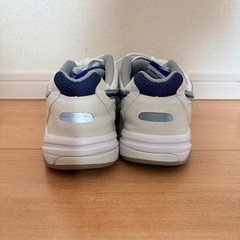 moonstar体育館シューズ　24.5 の画像
