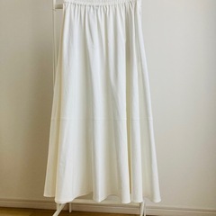 一回着用　ネミカ　NEMIKA フレアスカート　スカート　リネン　レリアン　白の画像