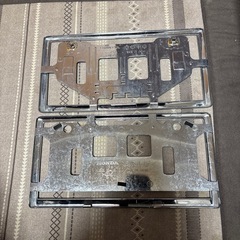 ホンダ純正ナンバーフレームの画像