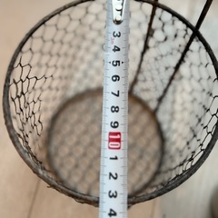 ハンギングプランター2個　無料でお譲りします。の画像