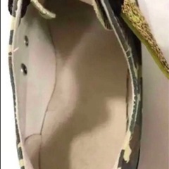 女性23.0《アーミー/金の羽根》スニーカーの画像