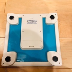 体重計、オムロン、HBF-214の画像