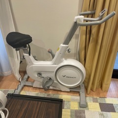 フィットネスバイク MERACHの画像