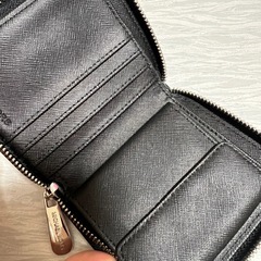 マイケルコース 二つ折り財布
の画像