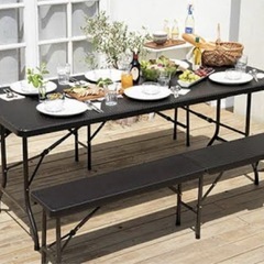 アウトドア用テーブル&長椅子の画像