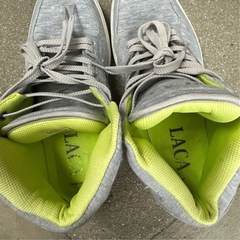 LACAJ ハイカットスニーカー グレー ネオンイエローの画像