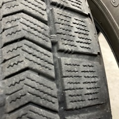 ブリヂストンVRX 215/60R17 スタッドレスの画像