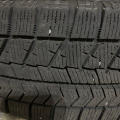 アルミホイル　タイヤ 4本
の画像