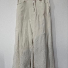 いろんな服一着500円の画像